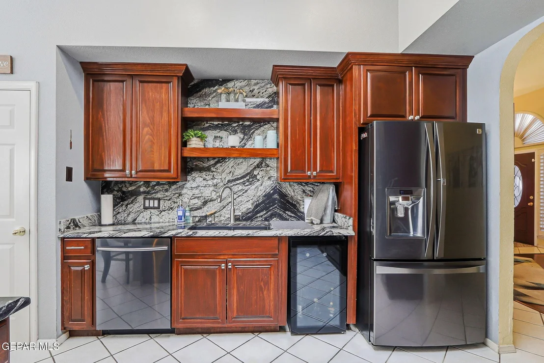 Photo of 1372 SILVER GATE Place