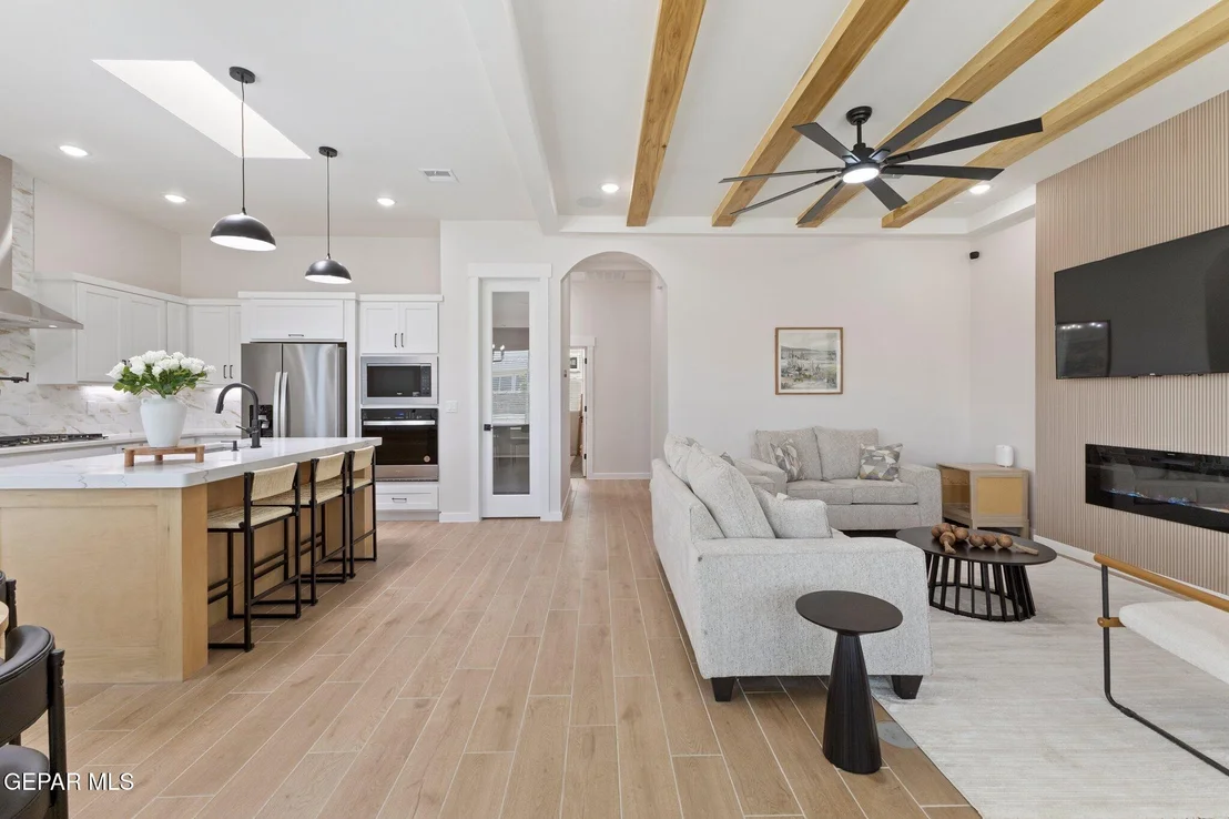 Photo of 1401 DYLAN Place