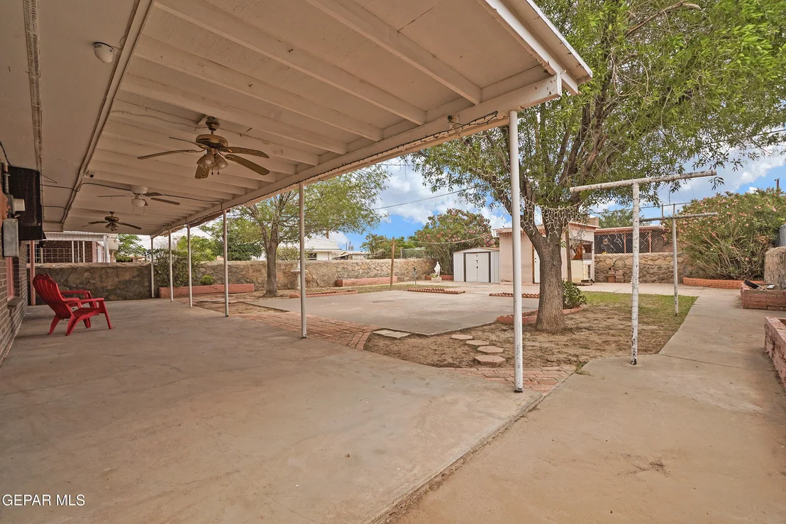 Photo of 656 CORTEZ Drive