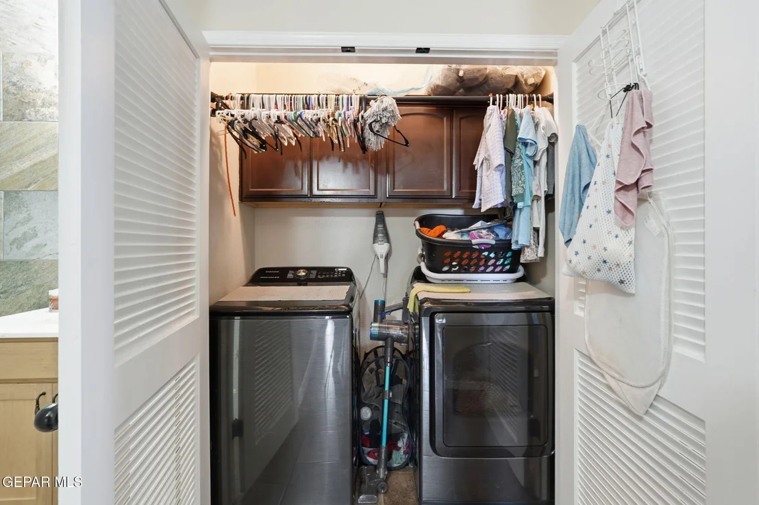 Photo of 14213 FABLED POINT Avenue