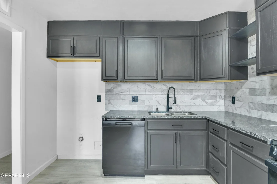 Photo of 5244 alps Drive