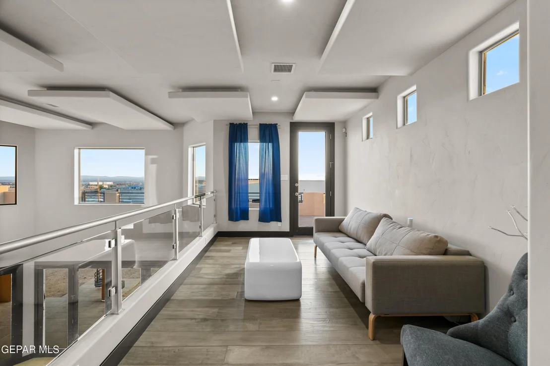 Photo of 863 Silent View Place