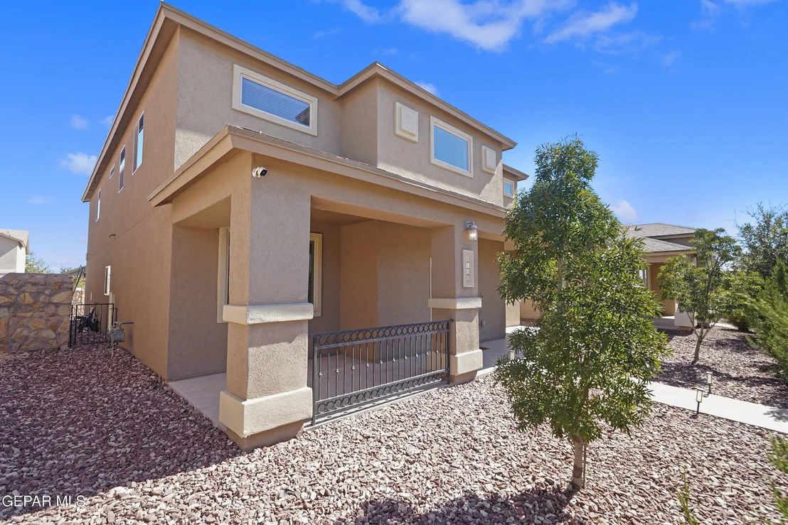 Photo of 2140 THOMAS LACKLAND Street