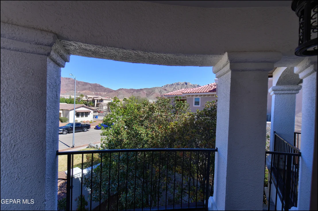 Photo of 1231 FRANKLIN PERCH Place