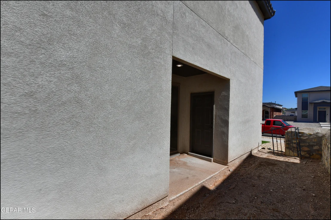 Photo of 4553 Mark Avizo St