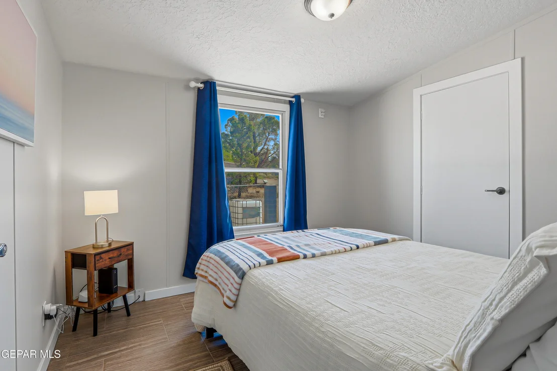 Photo of 2901 COOK Street