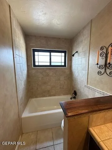 Photo of 424 PALMARY Drive