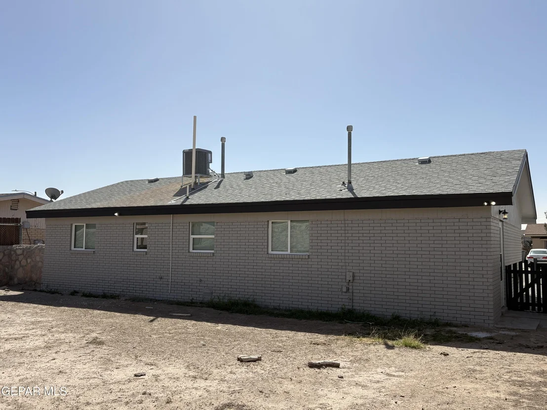 Photo of 211 CARIBE Circle