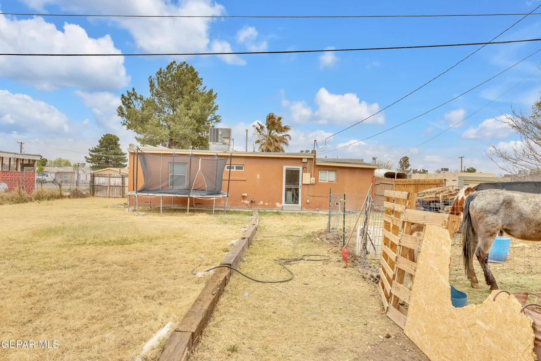 Photo of 332 KITT Road