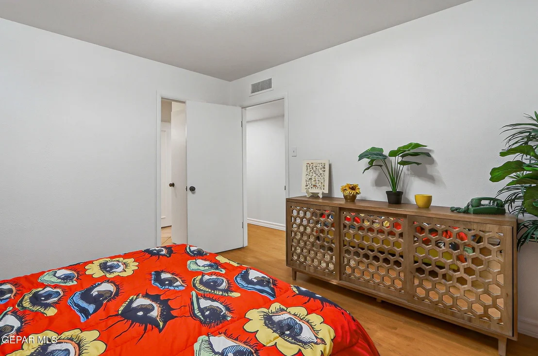 Photo of 4000 BANCROFT Drive