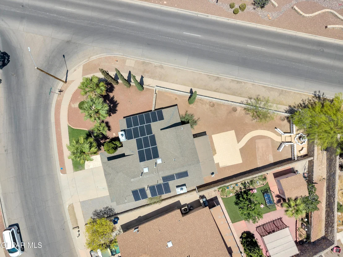 Photo of 1444 John Phelan Drive