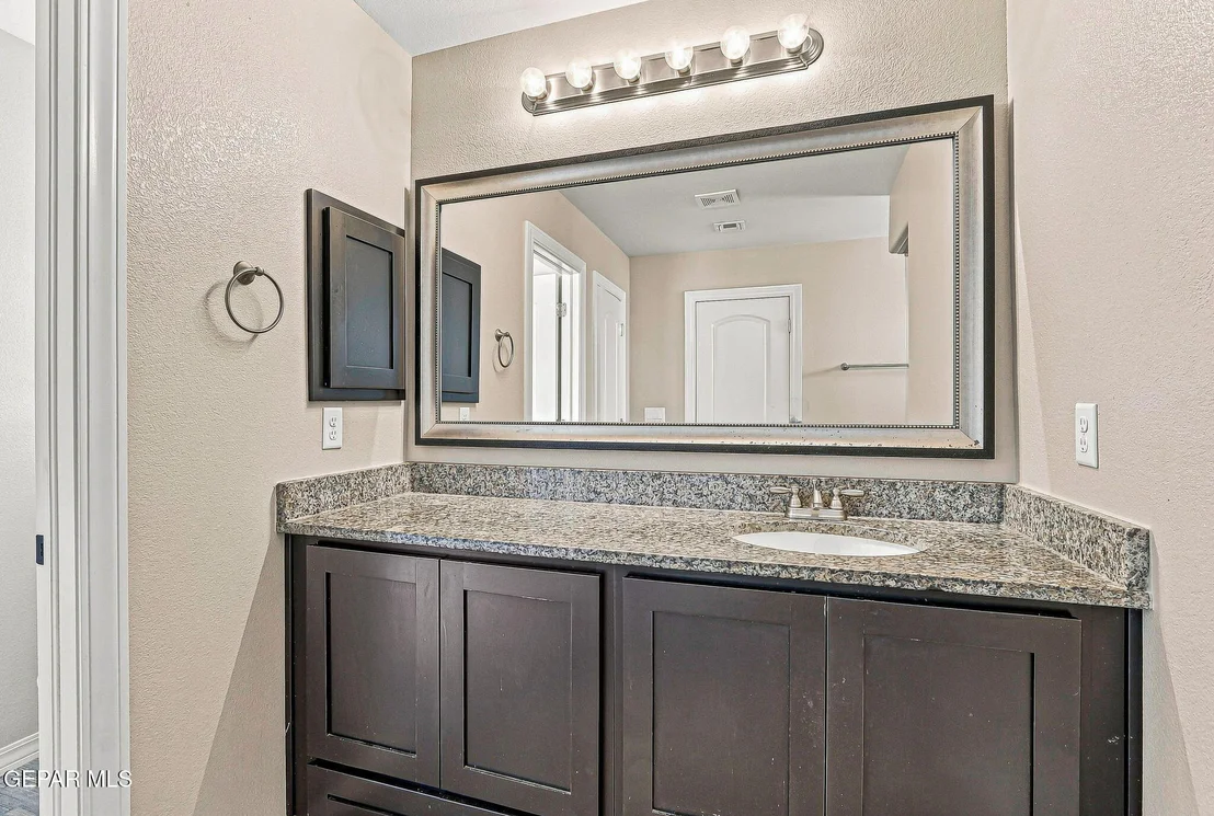 Photo of 2156 THOMAS LACKLAND Street