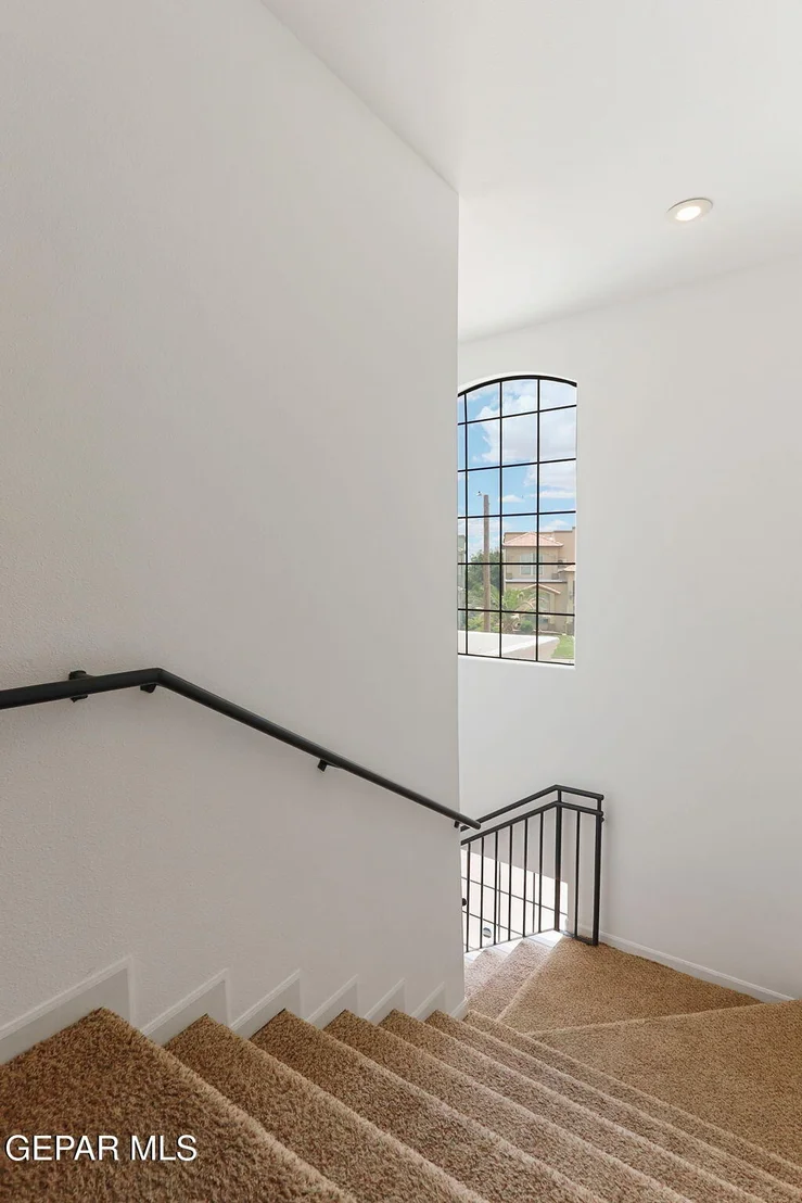 Photo of 6514 Franklin Cove Place