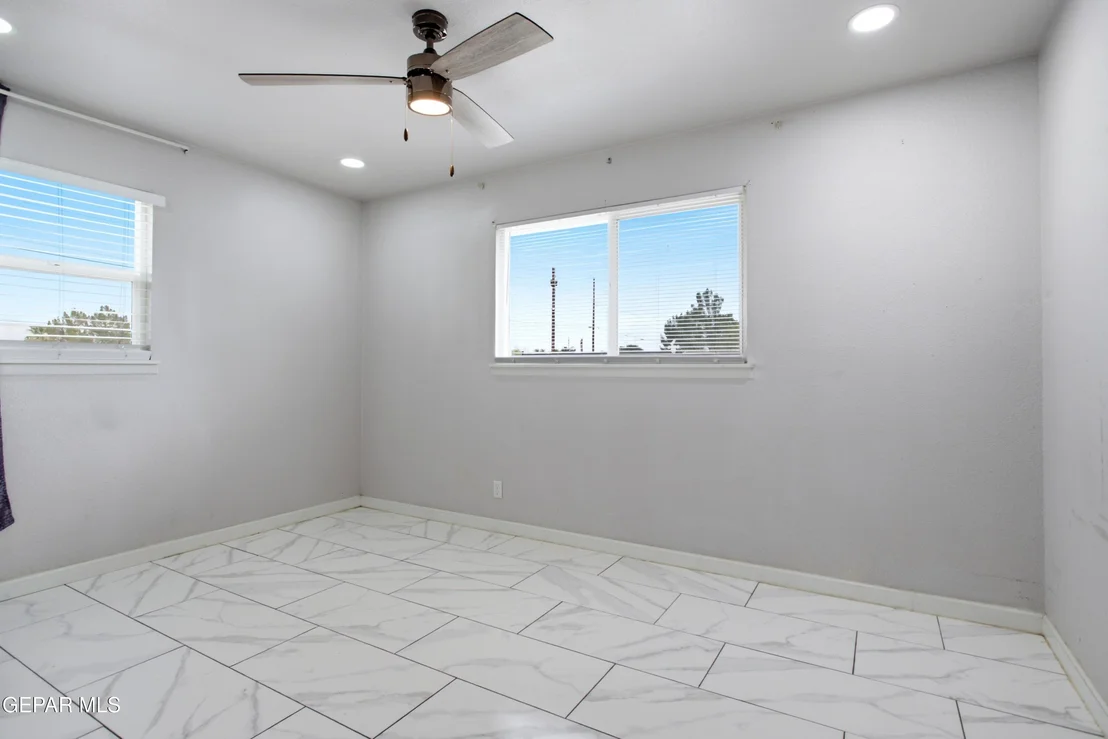 Photo of 2700 BERWICK Road