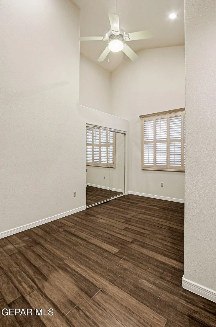 Photo of 6016 OLEASTER Drive