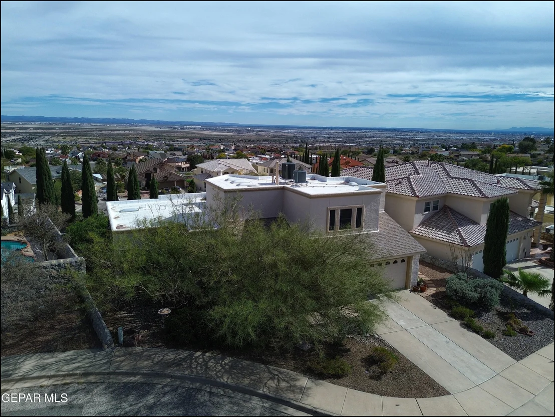 Photo of 7516 BIG BEND Drive