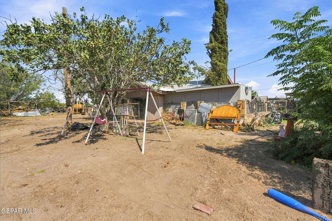 Photo of 8109 Doniphan Drive