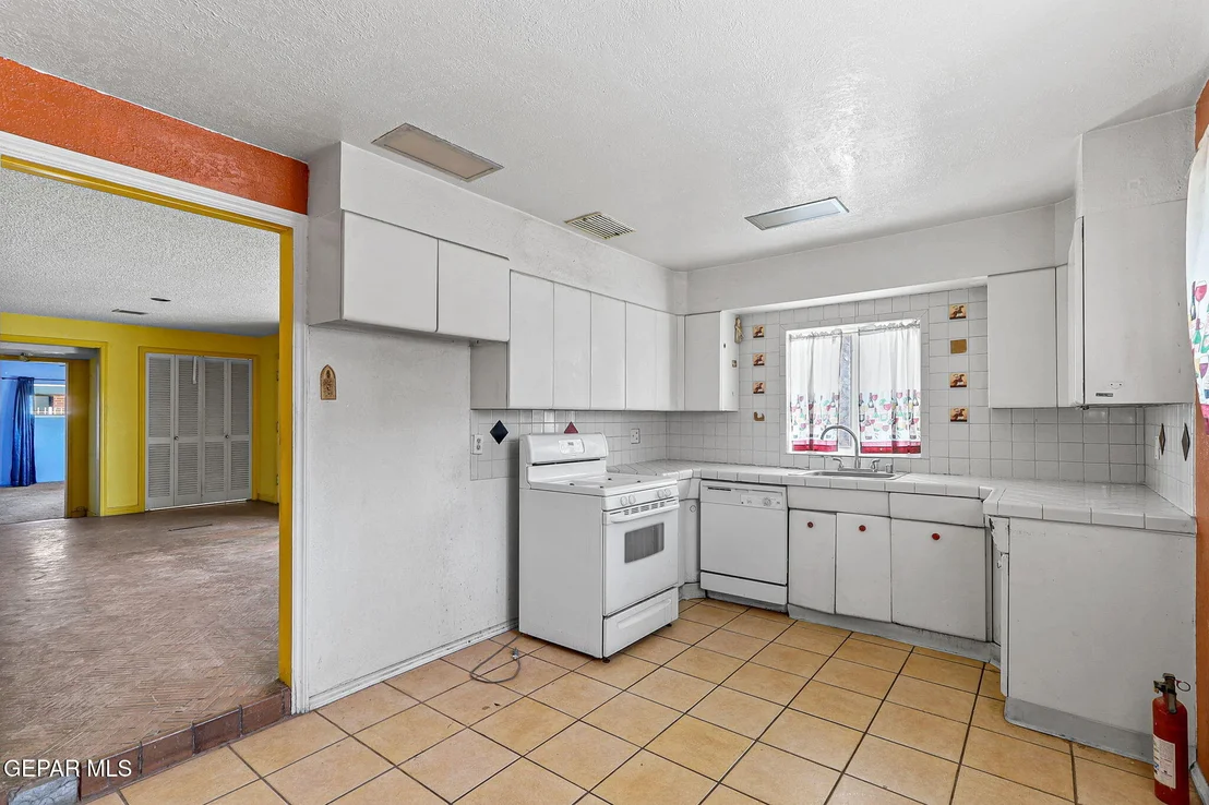 Photo of 5119 TIMBERWOLF Drive