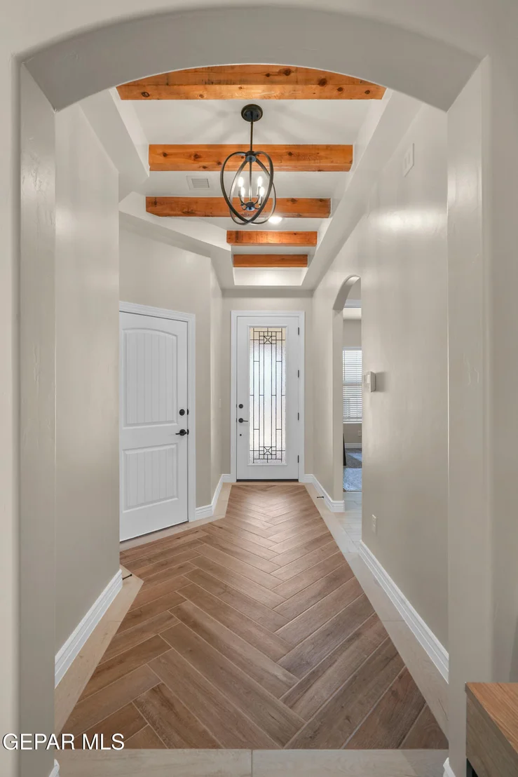 Photo of 912 Foley Place