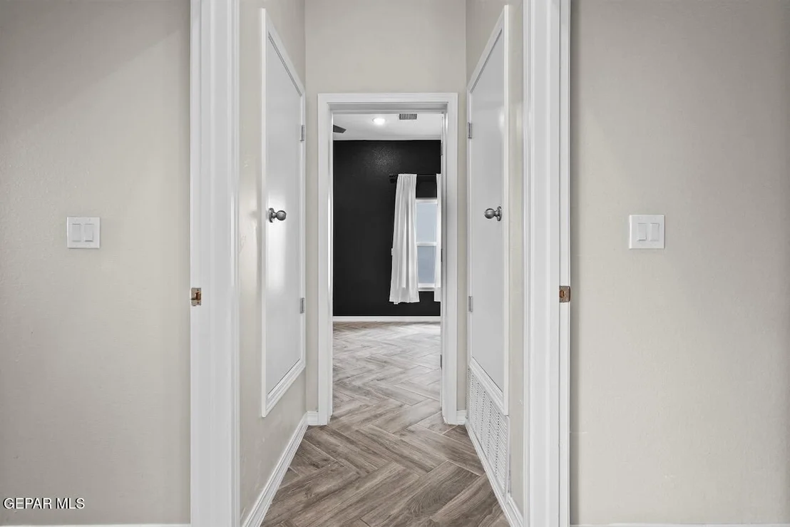 Photo of 965 CROOKED RIVER Drive