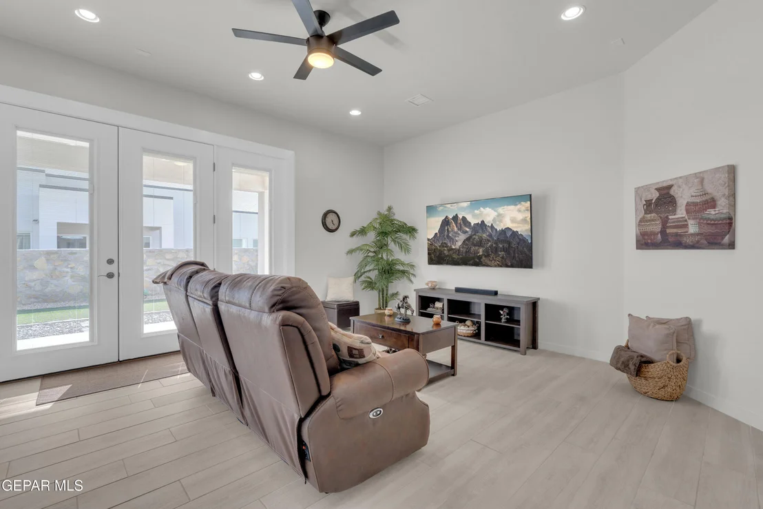 Photo of 1803 Cimarron Park Drive