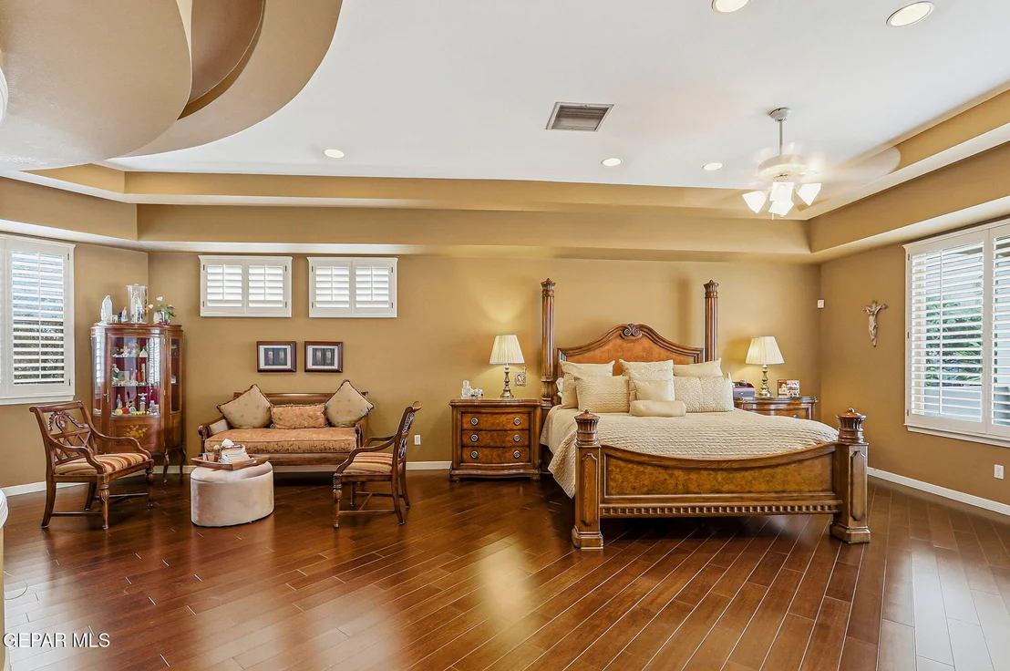 Photo of 5806 DIAMOND POINT Circle