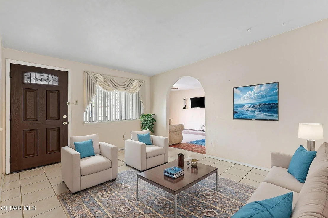Photo of 233 MANUEL Drive
