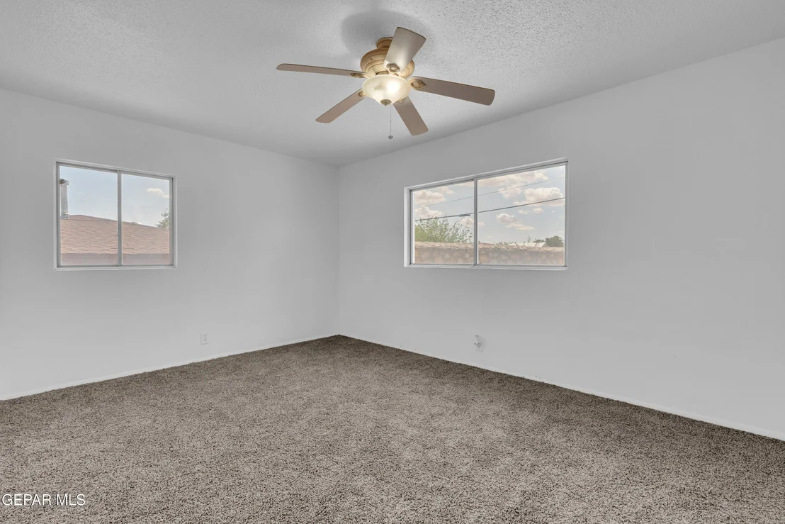 Photo of 6033 Isabella Drive