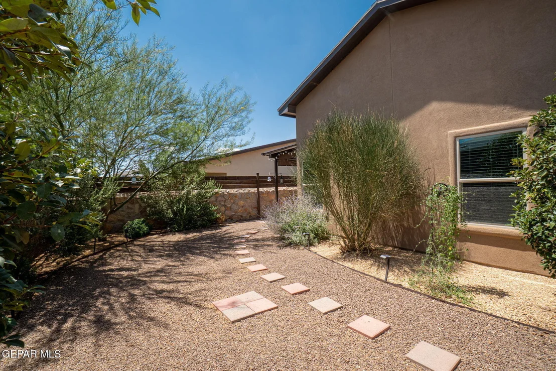 Photo of 12248 DESERT SNOW Court