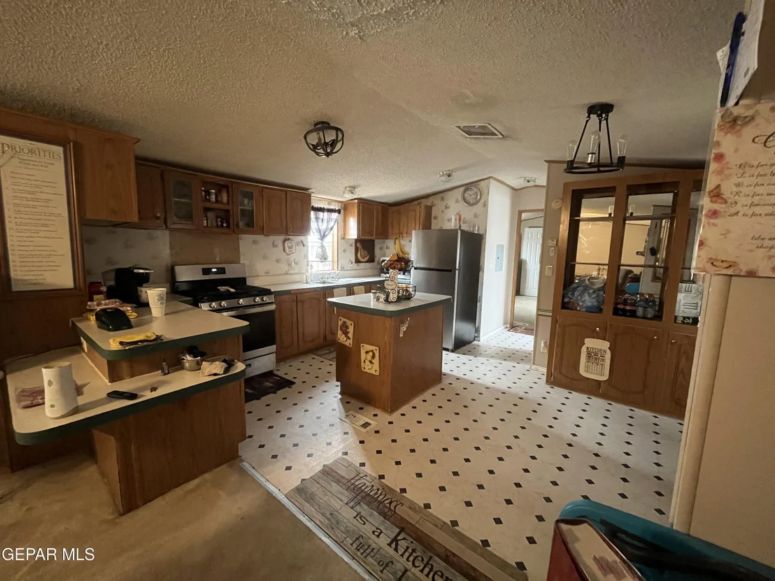 Photo of 14568 HENDRIK Drive