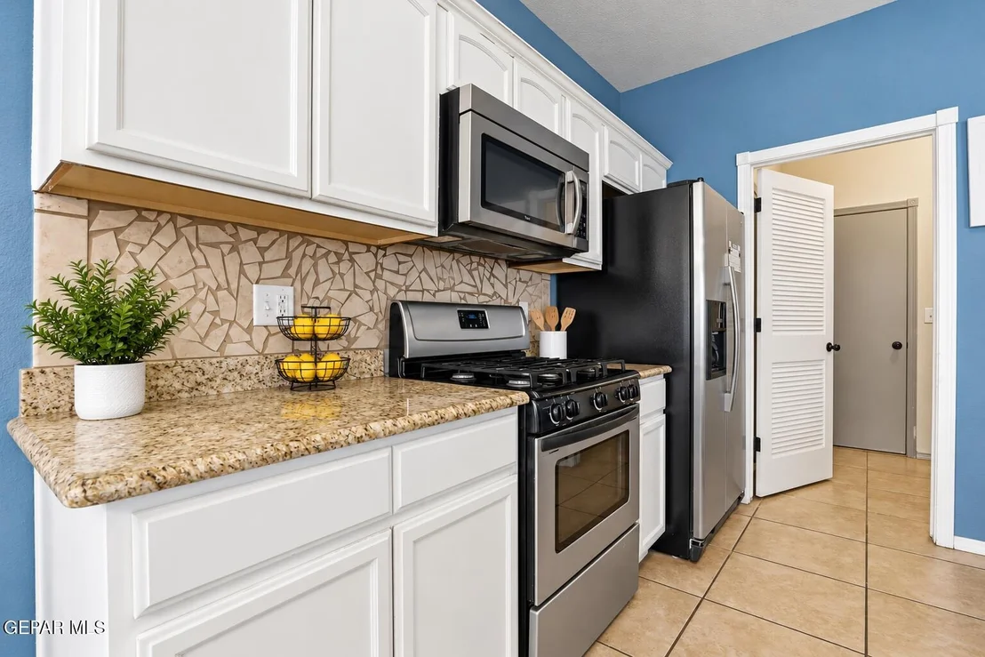 Photo of 14202 SILVER POINT Avenue