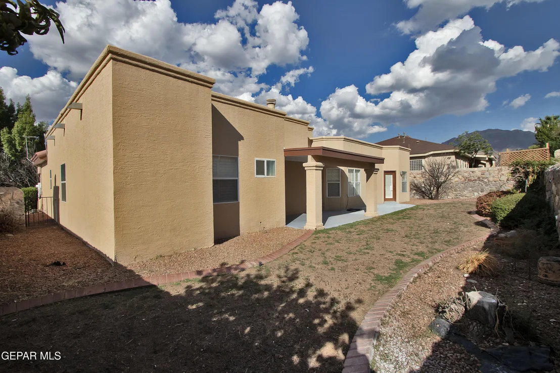 Photo of 6712 Isla Del Rey Drive