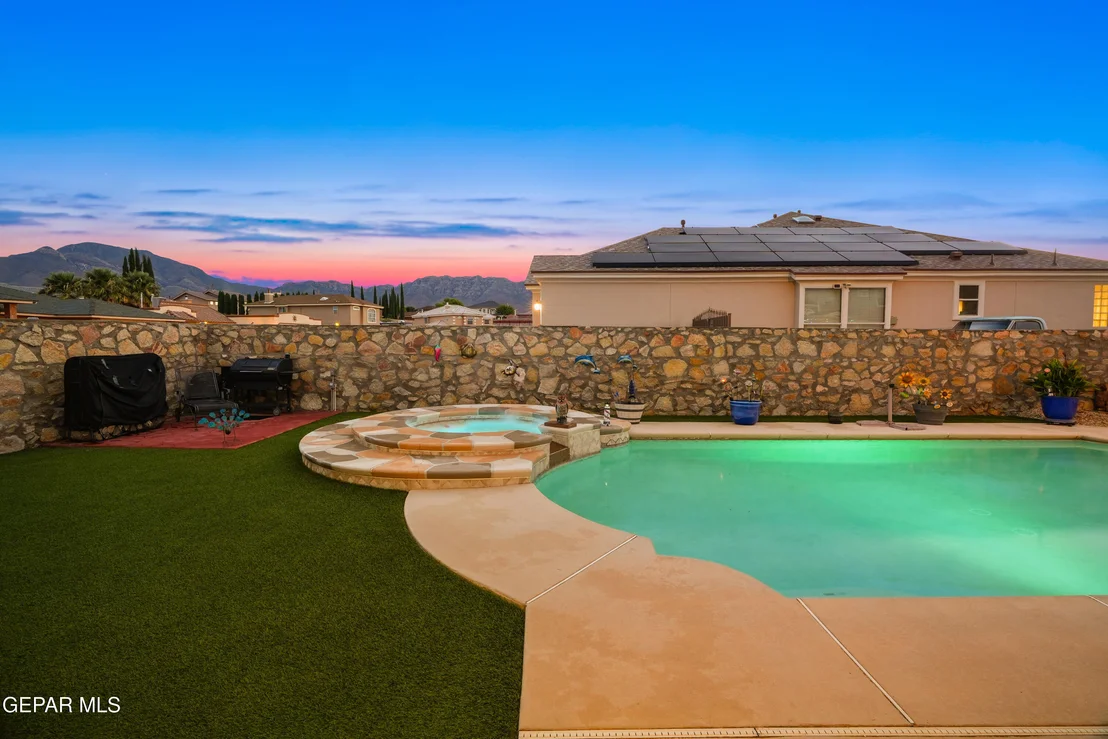 Photo of 11357 LOMA CRYSTAL Place