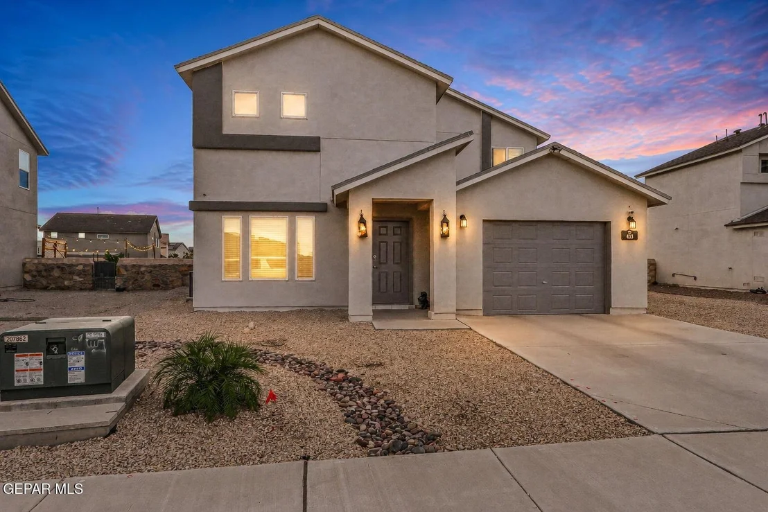 Photo of 433 TWILIGHT Drive