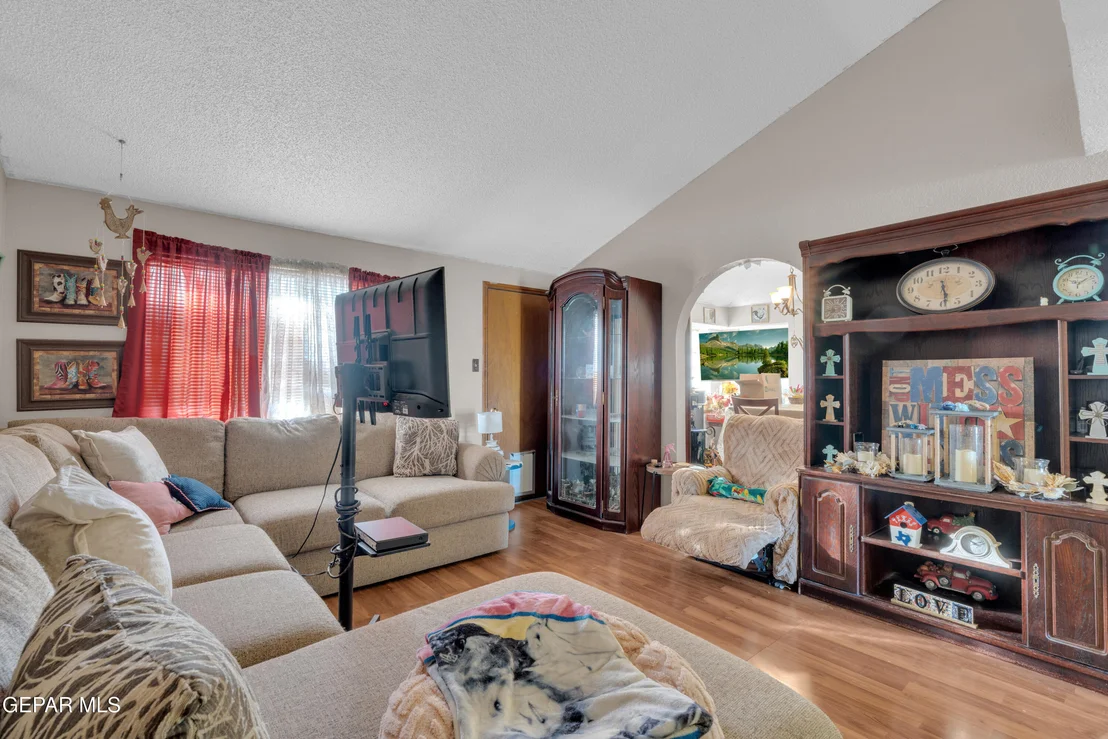 Photo of 6725 TIGER EYE Drive
