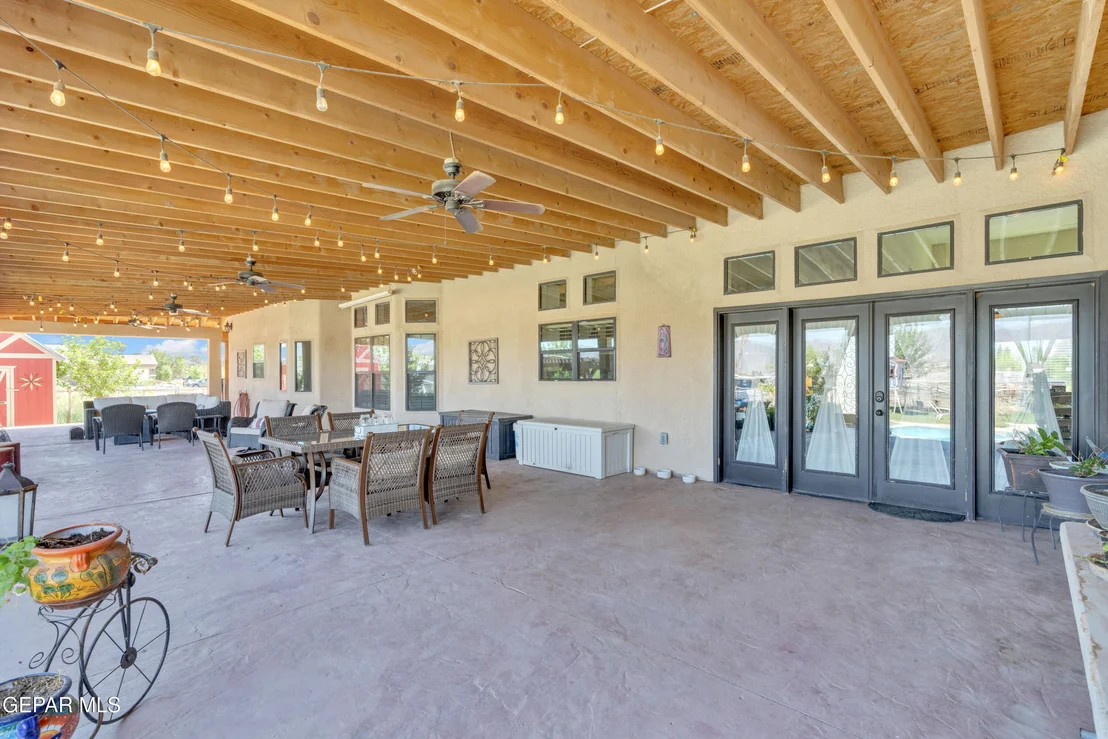 Photo of 7692 River View Drive