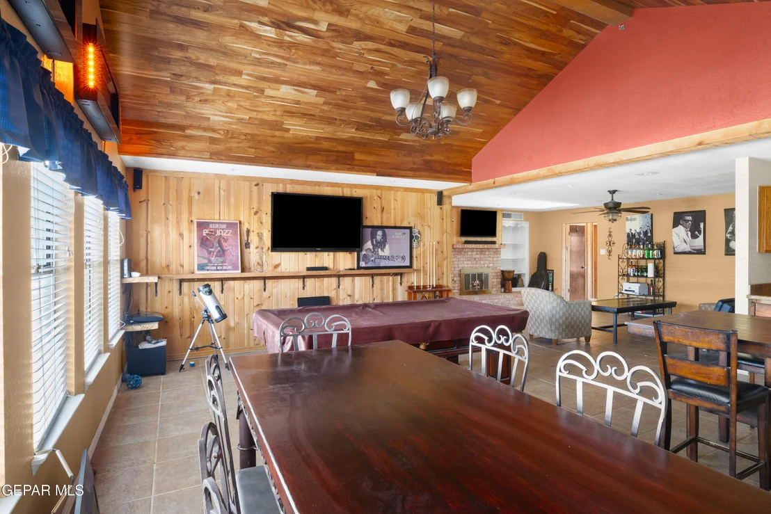 Photo of 2021 Oceanside Drive