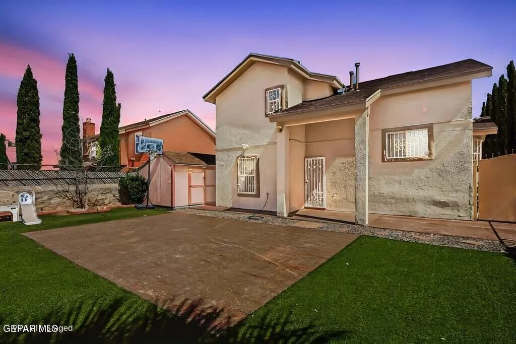 Photo of 12192 Sun Arbor Place