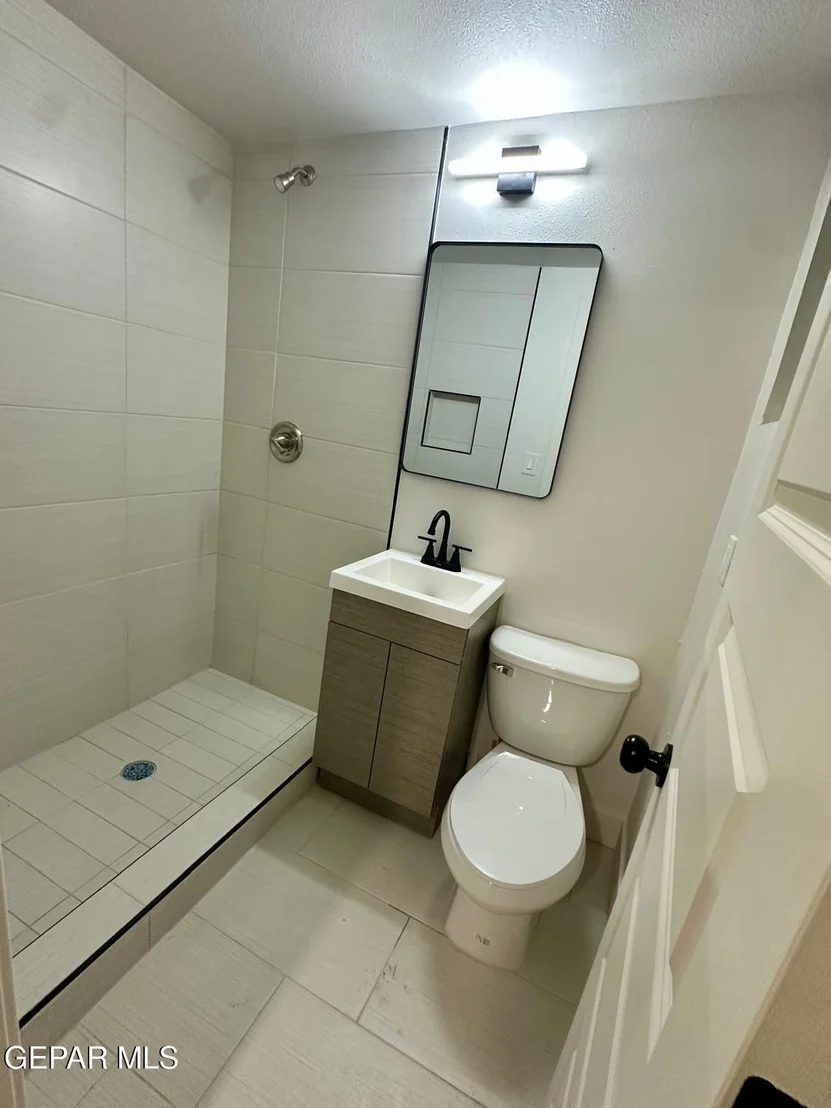 Photo of 8045 GILBERT Drive