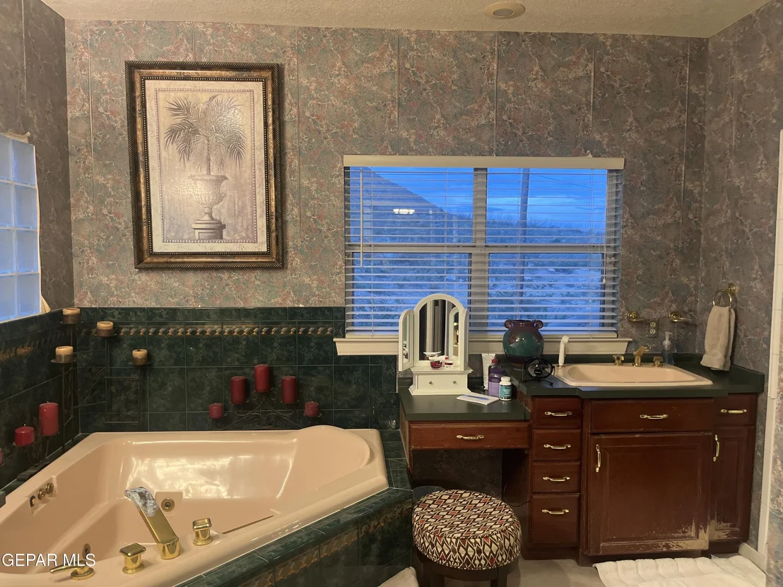 Photo of 5653 BUCKLEY Drive