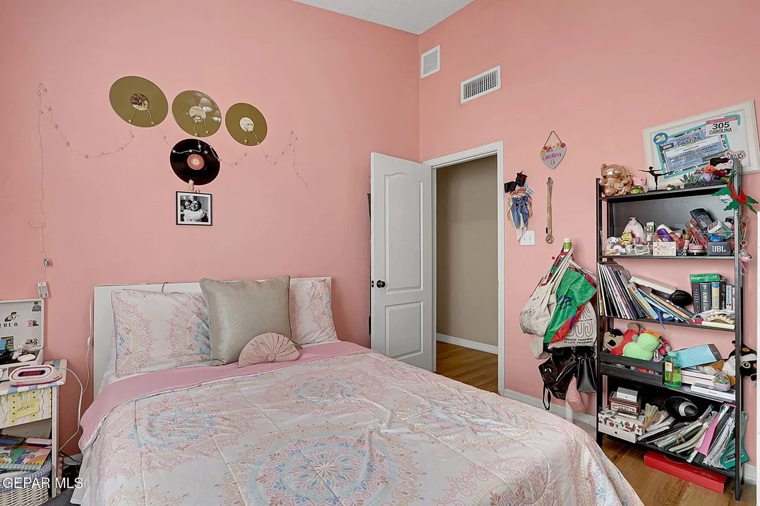 Photo of 7101 Luz De Sol Drive