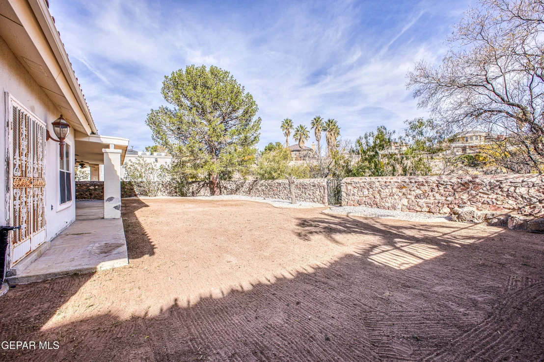 Photo of 6565 Eagle Ridge Drive