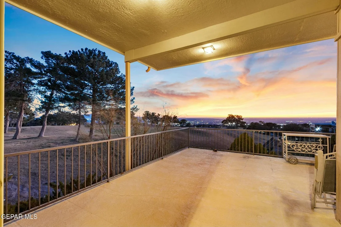 Photo of 6010 TORREY PINES Drive