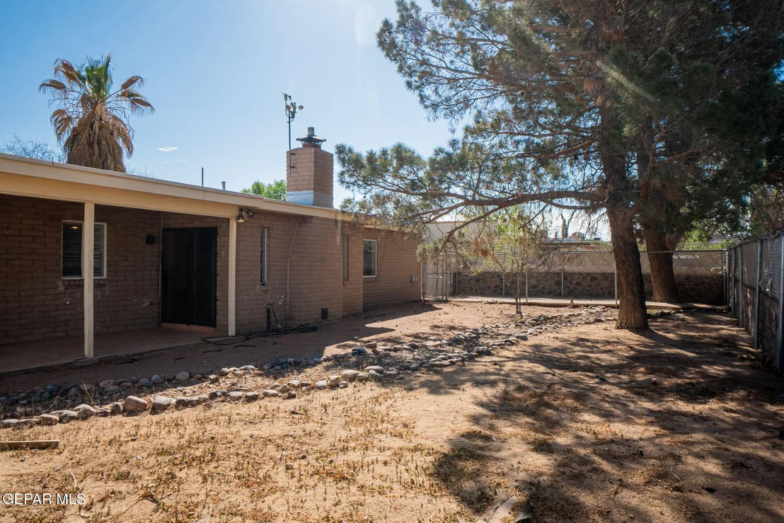 Photo of 4128 LA BRIGADA Lane