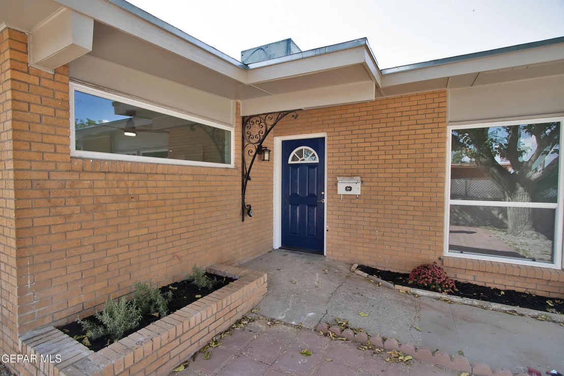 Photo of 5108 Juliandra Avenue