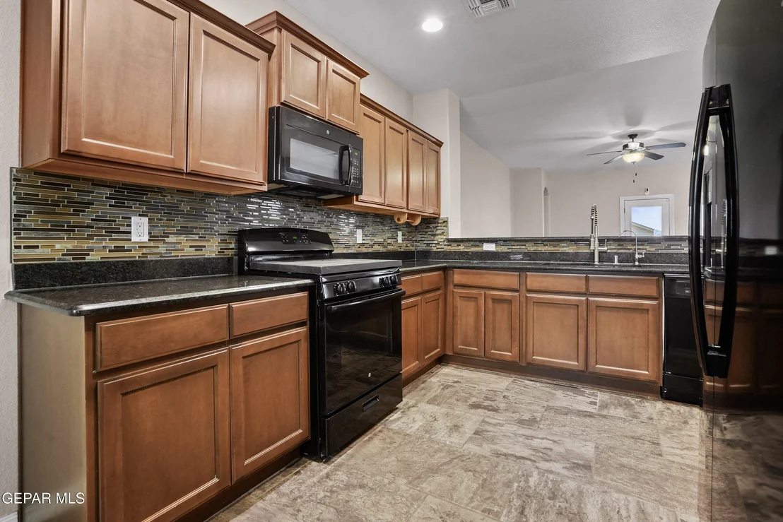 Photo of 7109 LONG MEADOW Drive
