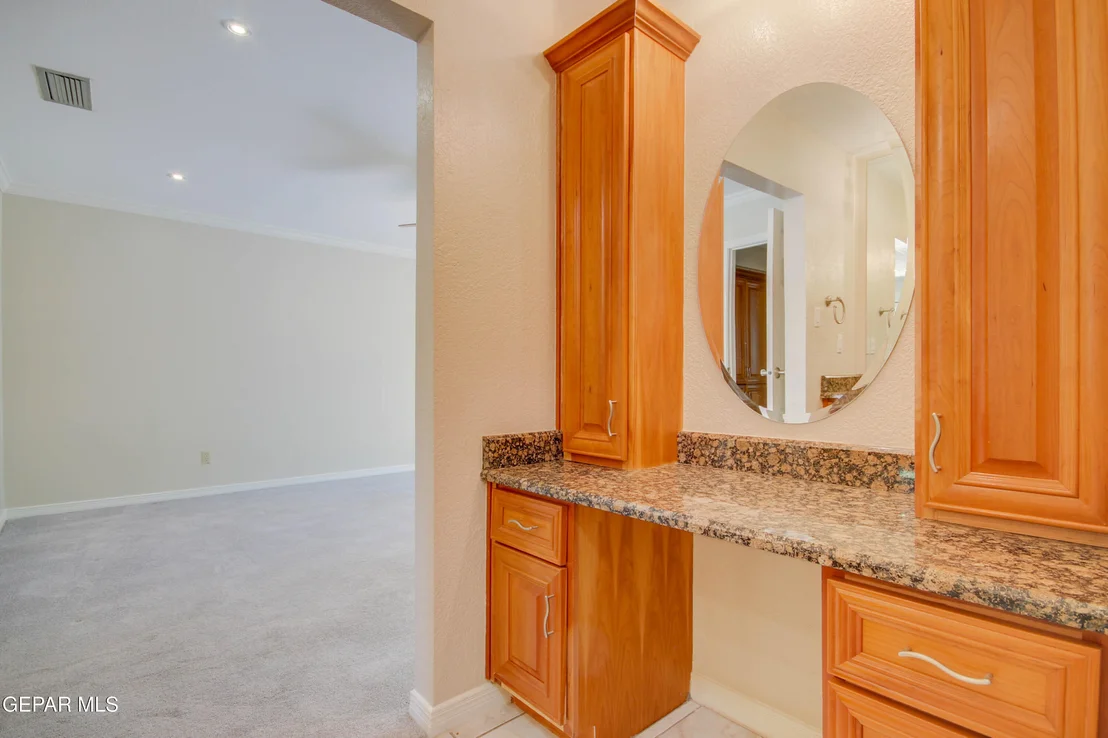 Photo of 10641 PARK VIEW Circle