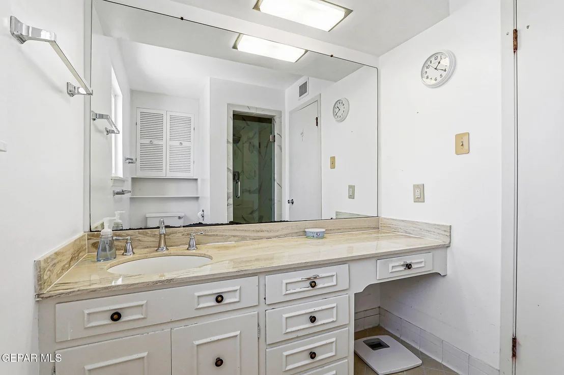 Photo of 301 NORTHWIND Drive
