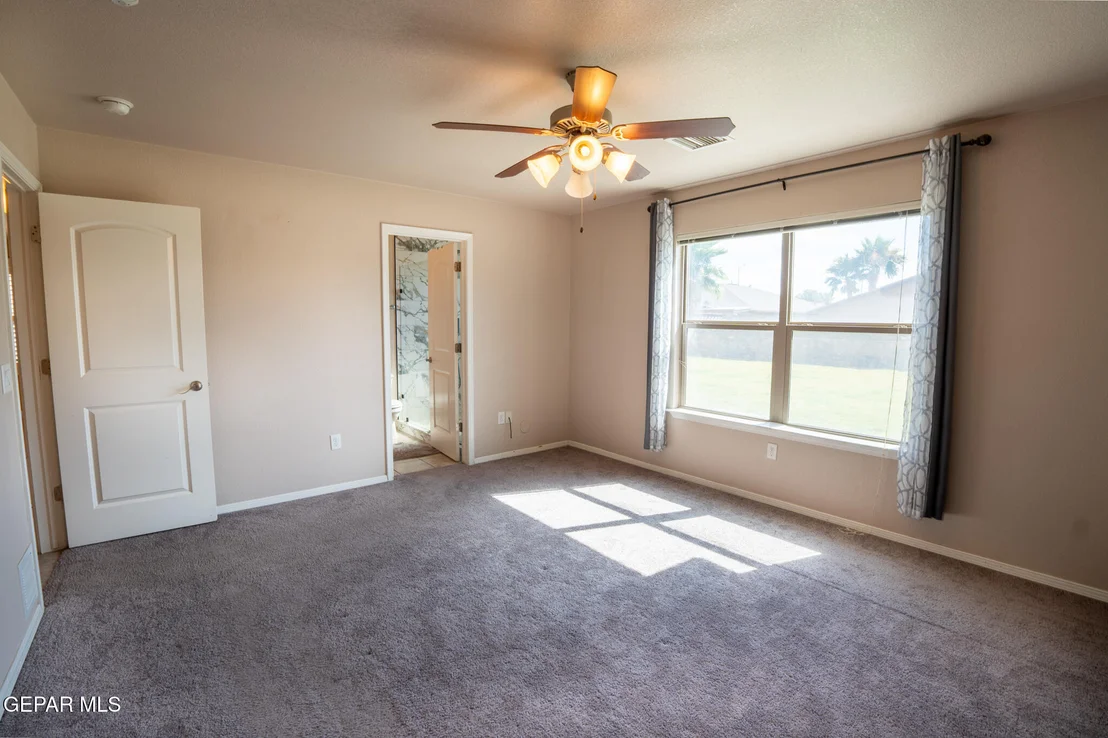 Photo of 5808 REDSTONE RIM Drive