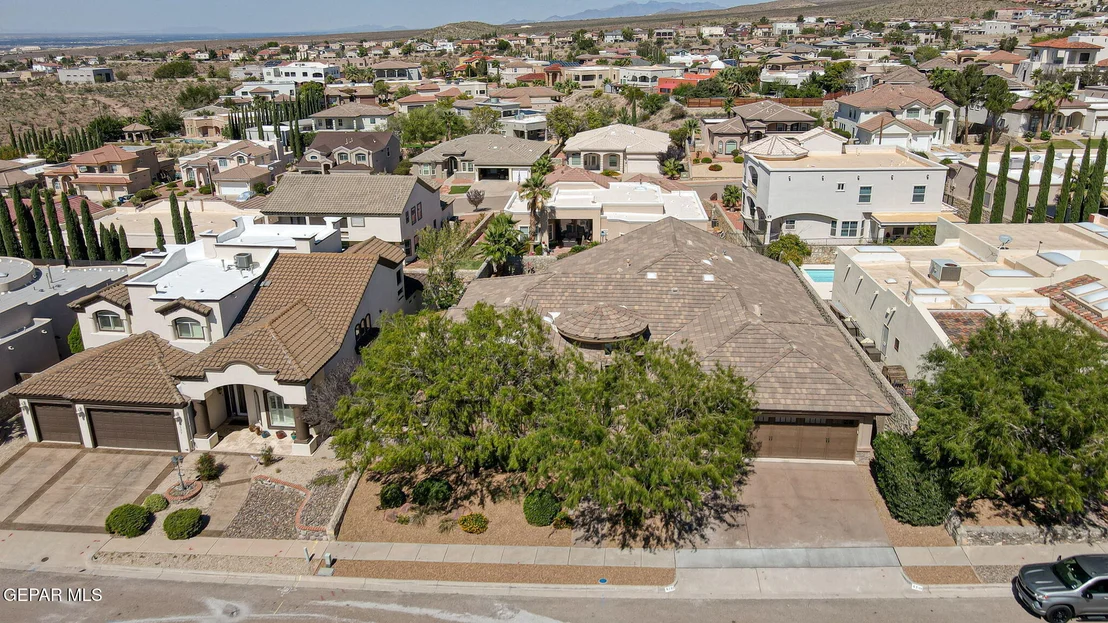 Photo of 6333 FRANKLIN TRAIL Drive